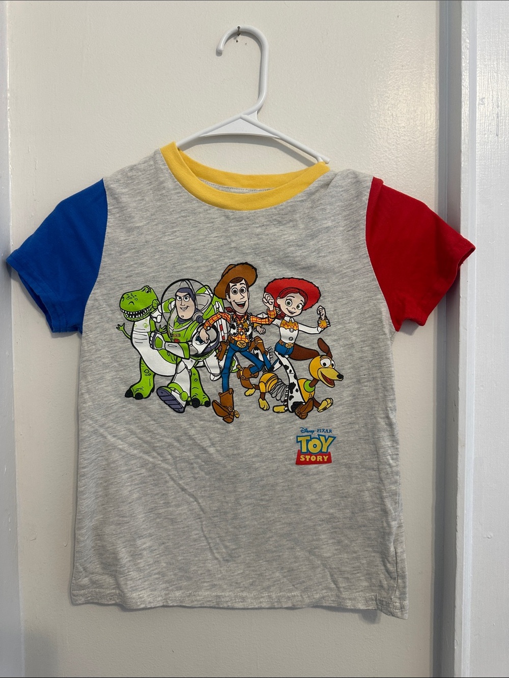 5/$25 Disney Pixar Toy Story Grey Colorblock Kids Tee